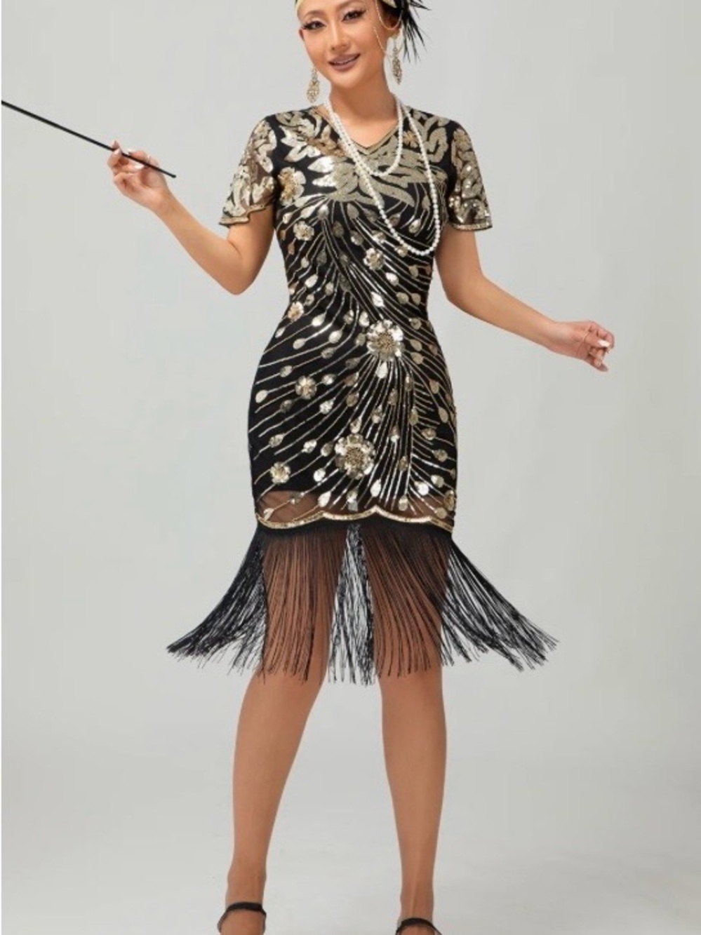Yessa Black Golden Gatsby Sequin 1920s Dress With Fringes NWOT Medium